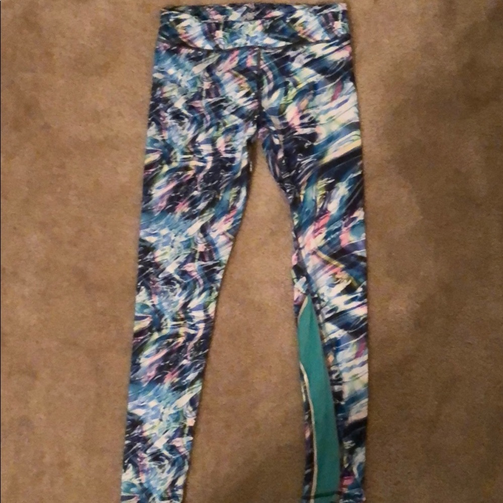 Colorful leggings!